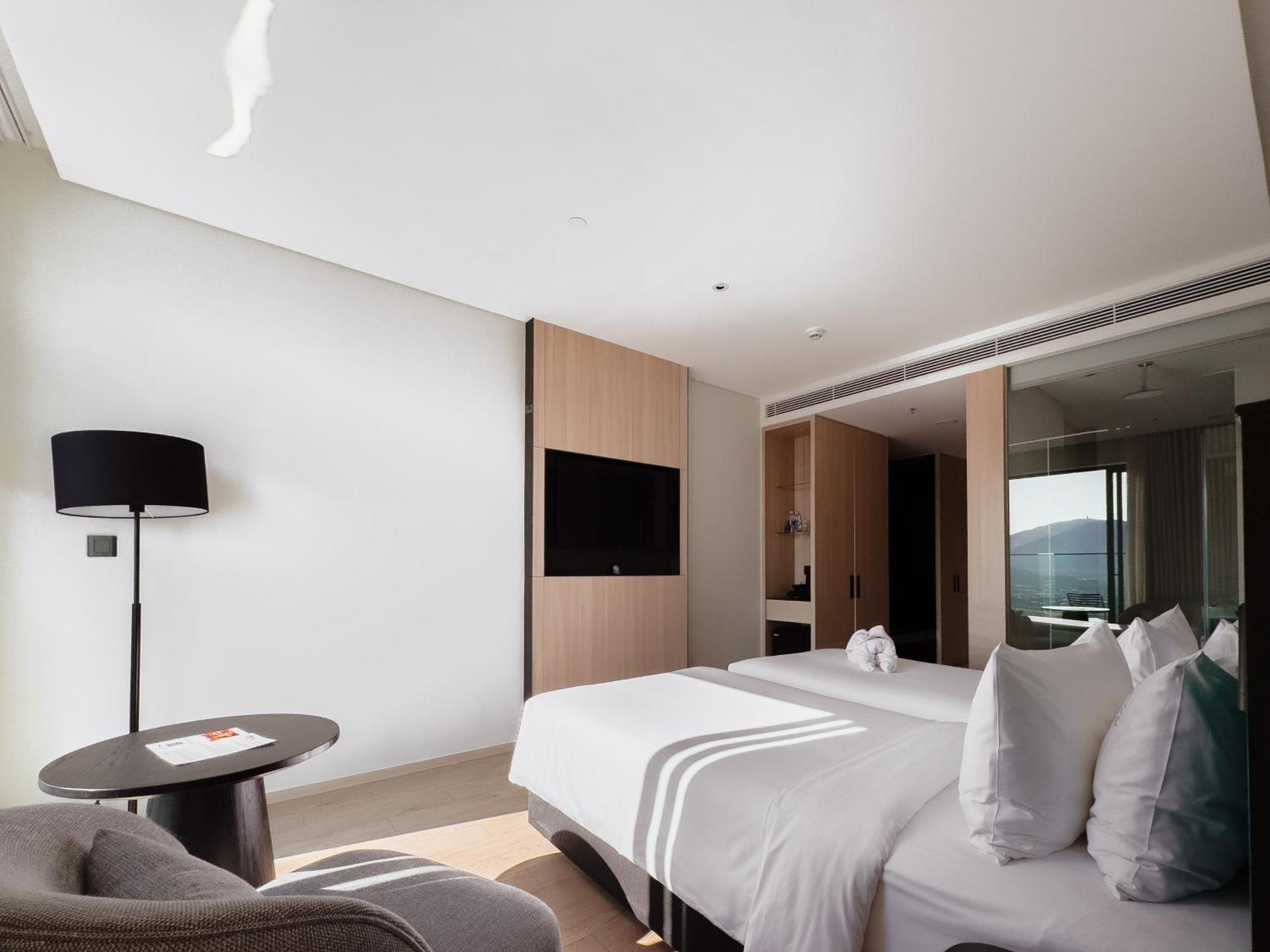 Khách sạn December Nha Trang
